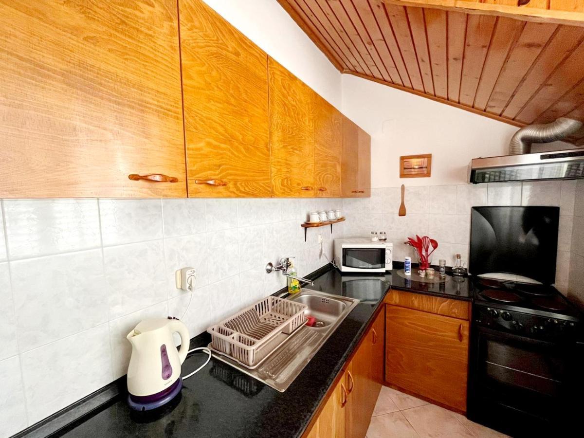 Apartments Sponga Полаче Экстерьер фото