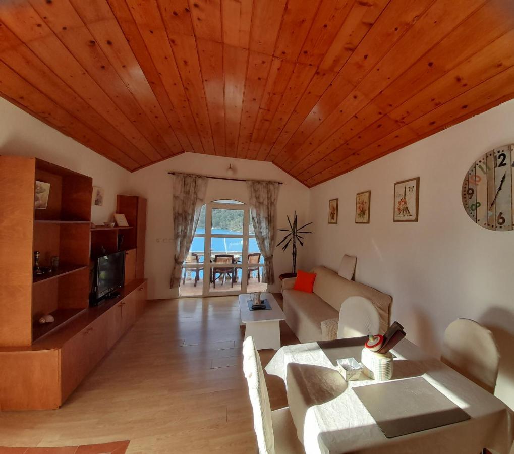 Apartments Sponga Полаче Экстерьер фото